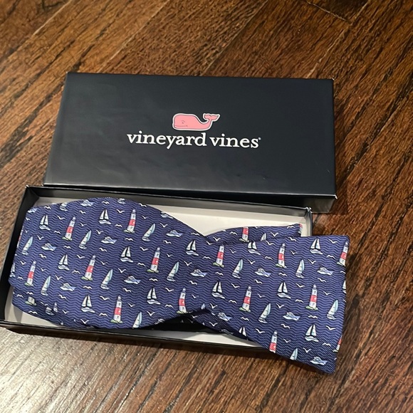 Vineyard Vines Accessories Vineyard Vines Bow Tie Montauk Print